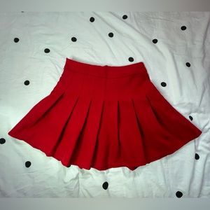 RED TENNIS SKIRT- SIZE SMALL